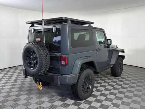 Used 2017 Jeep Wrangler Sport AWD/4WD image 4
