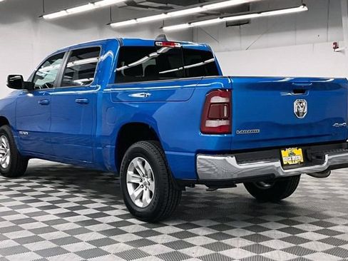 Used 2023 RAM 1500 Laramie AWD/4WD image 3