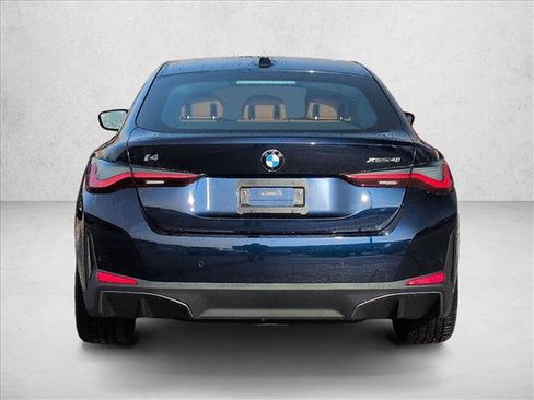 New 2026 BMW i4 xDrive40i image 8
