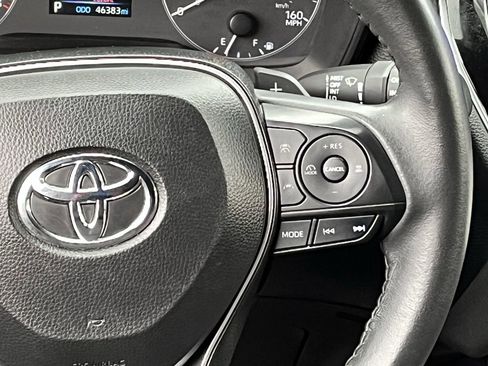 Used 2024 Toyota Corolla Cross AWD Hybrid image 14