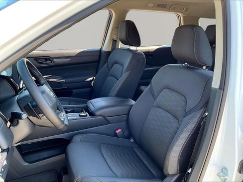 Certified 2026 Nissan Pathfinder SV AWD/4WD image 21