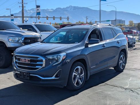 Used 2019 GMC Terrain SLT w/ Preferred Package AWD/4WD image 9