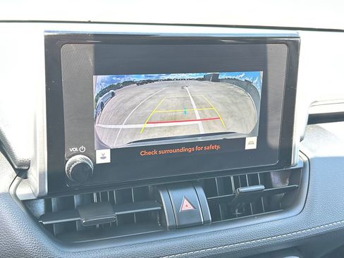 Used 2024 Toyota RAV4 LE image 23