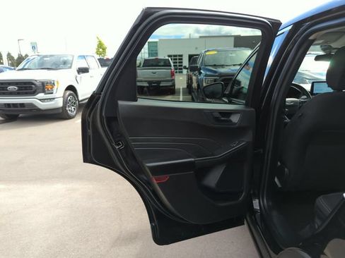 Certified 2024 Ford Escape Active AWD/4WD image 23
