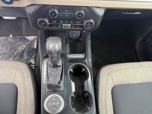 New 2026 Ford Bronco Big Bend image 15