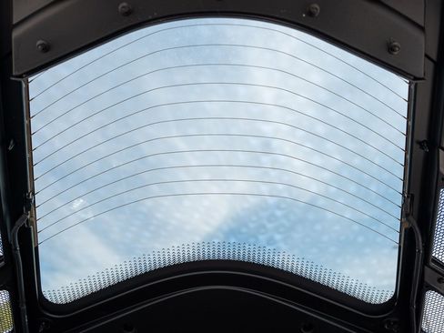 Used 2025 Chevrolet Corvette Stingray Preferred Cpe w/ Z51 Performance Package image 33