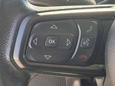 Used 2022 Jeep Gladiator Sport AWD/4WD image 24