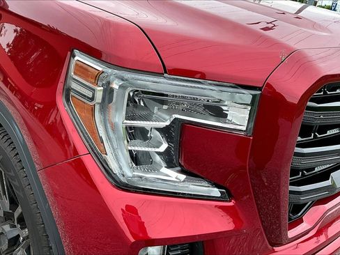 Used 2020 GMC Sierra 1500 Elevation w/ Elevation Value Package AWD/4WD image 33