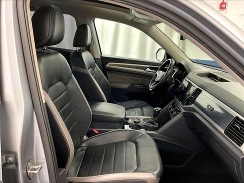 Certified 2023 Volkswagen Atlas SEL Premium AWD/4WD image 11