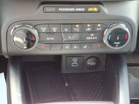 Used 2022 Ford Bronco Sport Outer Banks w/ Tech Package AWD/4WD image 16
