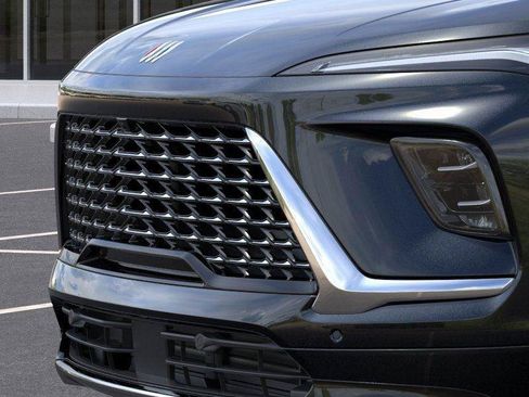 New 2026 Buick Enclave Avenir w/ Super Cruise Package FWD image 13