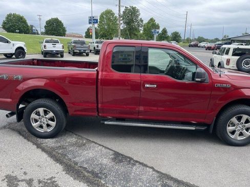 Used 2018 Ford F150 XLT w/ Equipment Group 302A Luxury AWD/4WD image 3