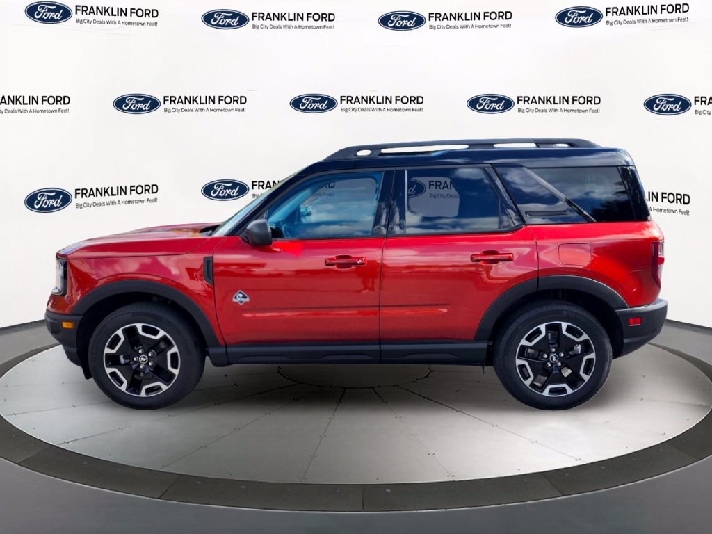 Certified 2023 Ford Bronco Sport Outer Banks w/ Tech Package AWD/4WD image 2
