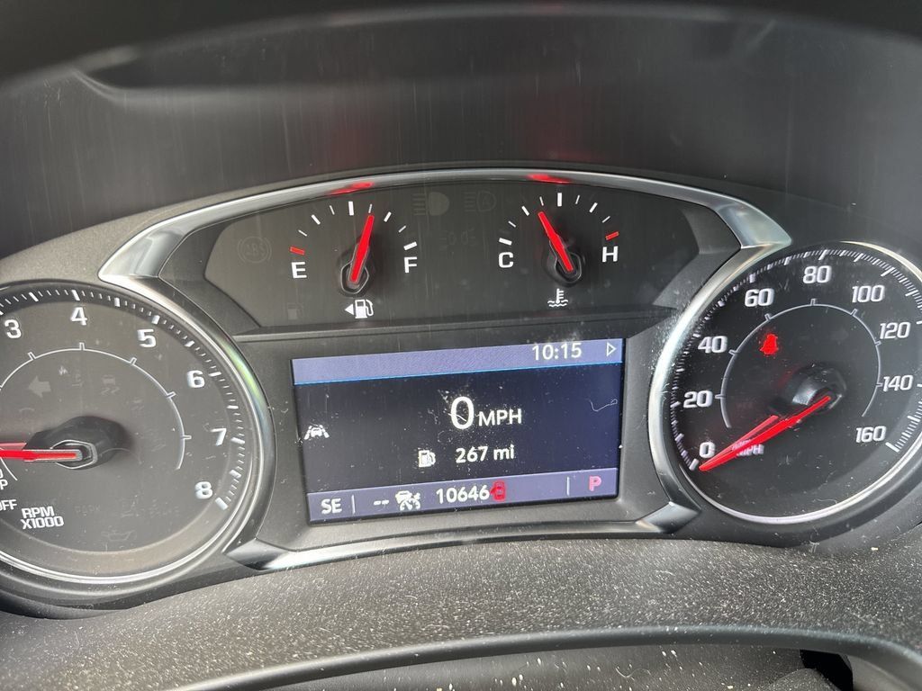 Used 2024 GMC Terrain SLT w/ Tech Package AWD/4WD image 10
