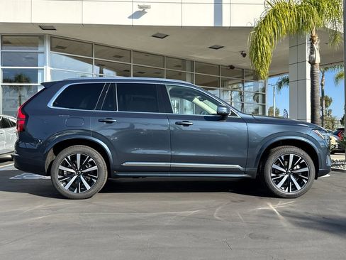 New 2026 Volvo XC90 B5 Core image 6