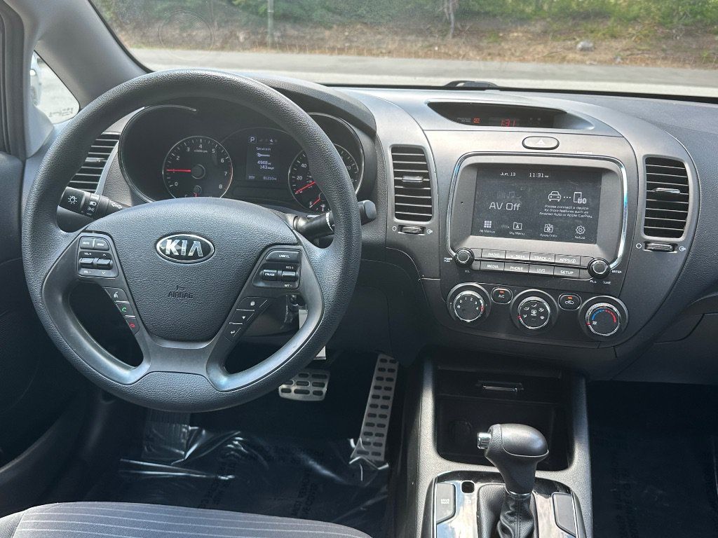 Used 2018 Kia Forte LX w/ LX Popular Package FWD image 26