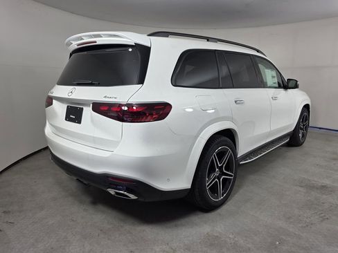 New 2026 Mercedes-Benz GLS 450 4MATIC image 4