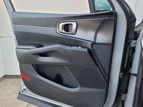 Used 2024 Kia Sorento S w/ Panoramic Sunroof Package FWD image 27