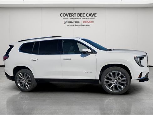 New 2026 GMC Acadia Denali image 12