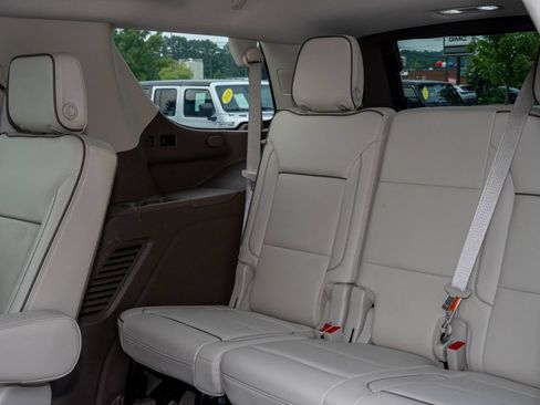 Used 2021 GMC Yukon Denali AWD/4WD image 12