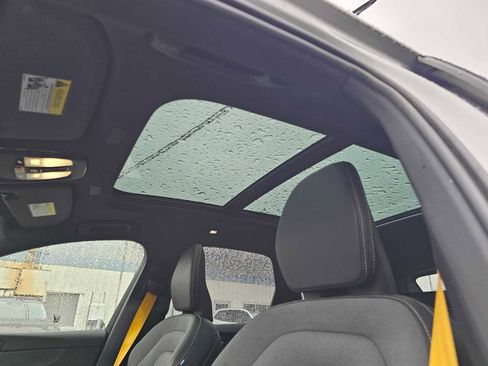 Certified 2025 Volvo XC60 T8 Polestar w/ Protection Package Premier AWD/4WD image 15