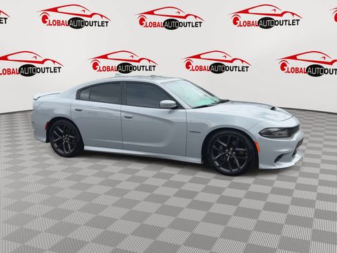 Used 2021 Dodge Charger R/T w/ Performance Handling Group RWD image 2