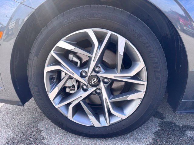 Used 2023 Hyundai Sonata SEL FWD image 10