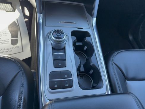 Certified 2023 Ford Explorer XLT w/ Equipment Group 202A image 25