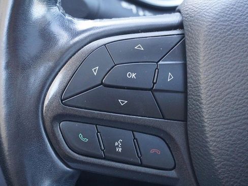 Used 2021 Jeep Cherokee Trailhawk AWD/4WD image 40