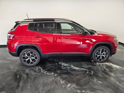 New 2026 Jeep Compass Limited AWD/4WD image 24