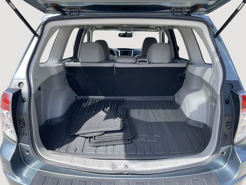 Used 2013 Subaru Forester 2.5X Limited AWD/4WD image 7