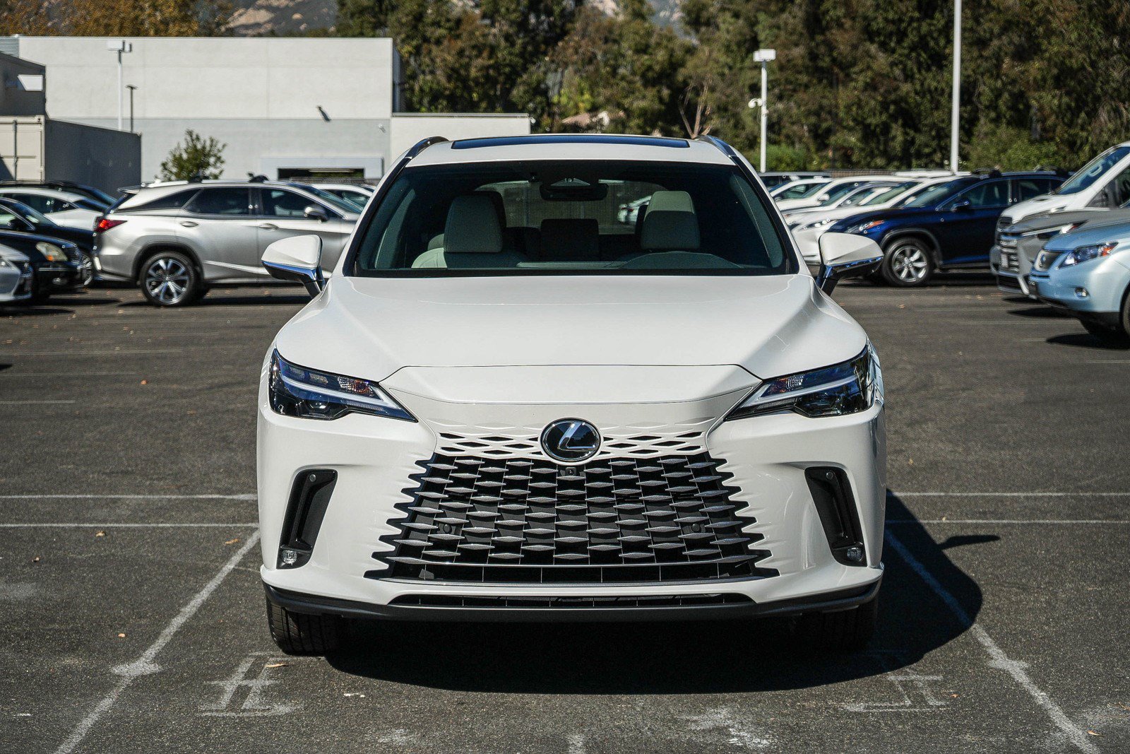 New 2026 Lexus RX 350h AWD/4WD image 2