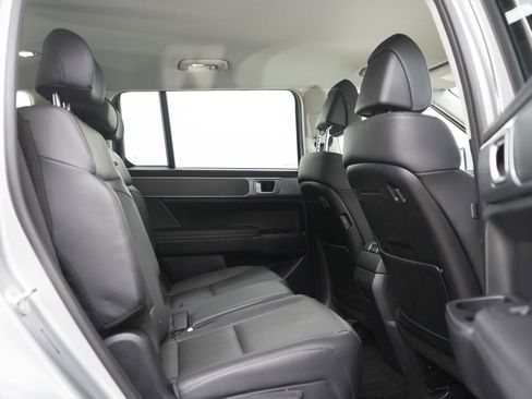 Used 2026 Hyundai Santa Fe SEL AWD/4WD image 13