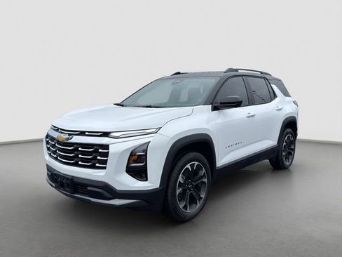 New 2026 Chevrolet Equinox LT w/ Convenience Package II FWD image 1