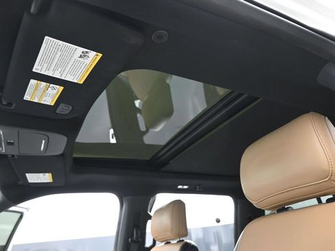 Used 2021 Ford F150 Lariat AWD/4WD image 18