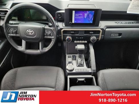Used 2025 Toyota Tacoma SR image 25