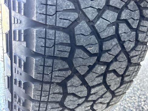 Used 2023 Chevrolet Silverado 1500 RST w/ Z71 Off-Road Package image 35