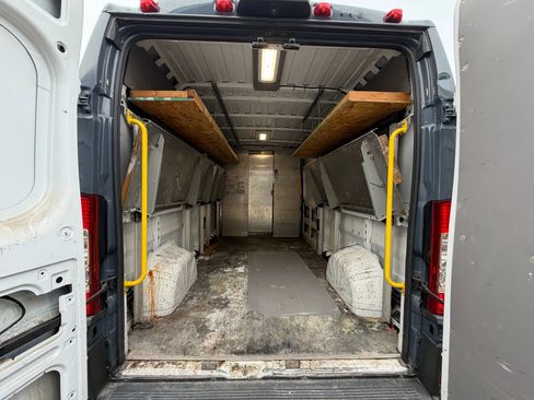 Used 2018 RAM ProMaster 2500 image 27