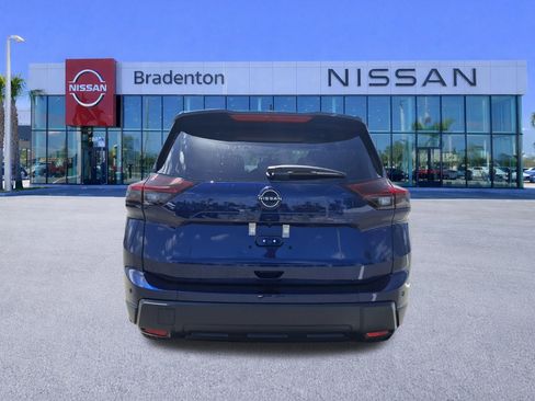 New 2026 Nissan Rogue SV FWD image 5