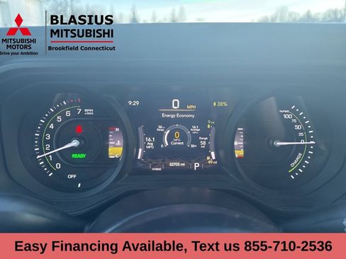 Used 2024 Jeep Wrangler Unlimited w/ Convenience Group image 13