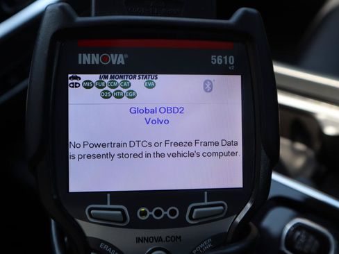 Used 2019 Volvo S60 T5 Momentum w/ Multimedia Package FWD image 24