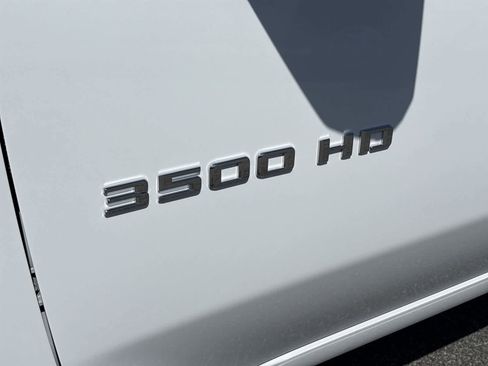 New 2026 Chevrolet Silverado 3500 LT AWD/4WD image 28
