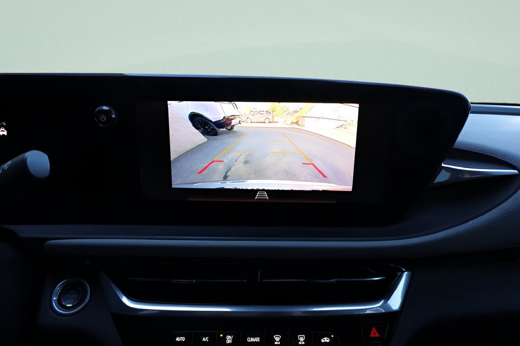 Used 2024 Buick Envista Avenir FWD image 36