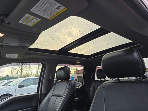 Used 2019 Ford F150 Lariat w/ Equipment Group 502A Luxury AWD/4WD image 21