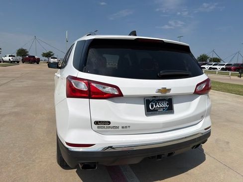Used 2020 Chevrolet Equinox LT FWD image 12
