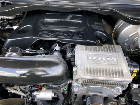 Used 2020 RAM 1500 Limited AWD/4WD image 32