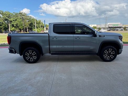 Used 2025 GMC Sierra 1500 AT4 w/ AT4 Premium Package AWD/4WD image 7