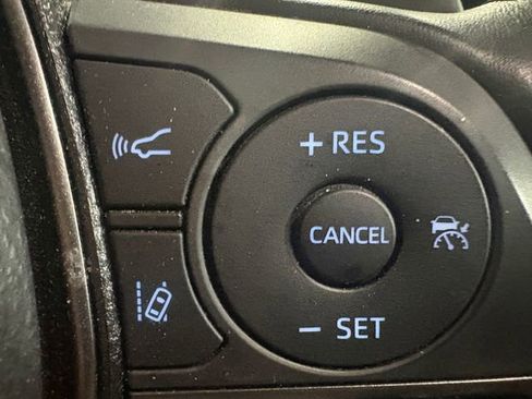 Used 2022 Toyota Camry XSE image 22