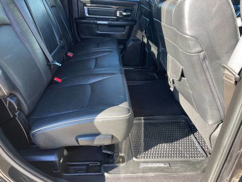 Used 2018 RAM 3500 Laramie Longhorn image 27