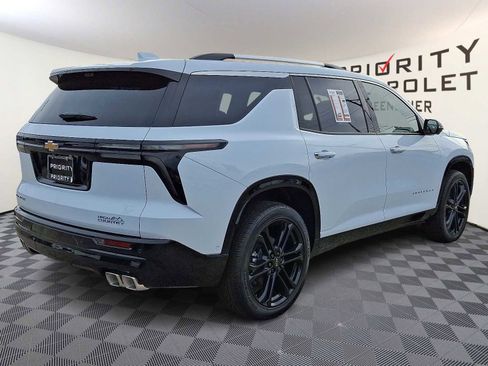 New 2026 Chevrolet Traverse High Country image 4